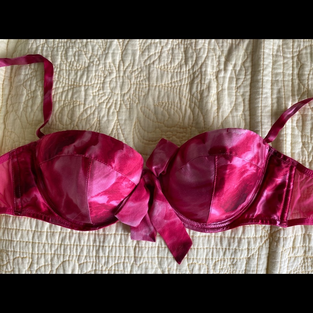 Silk cup balconet lightly lined bra